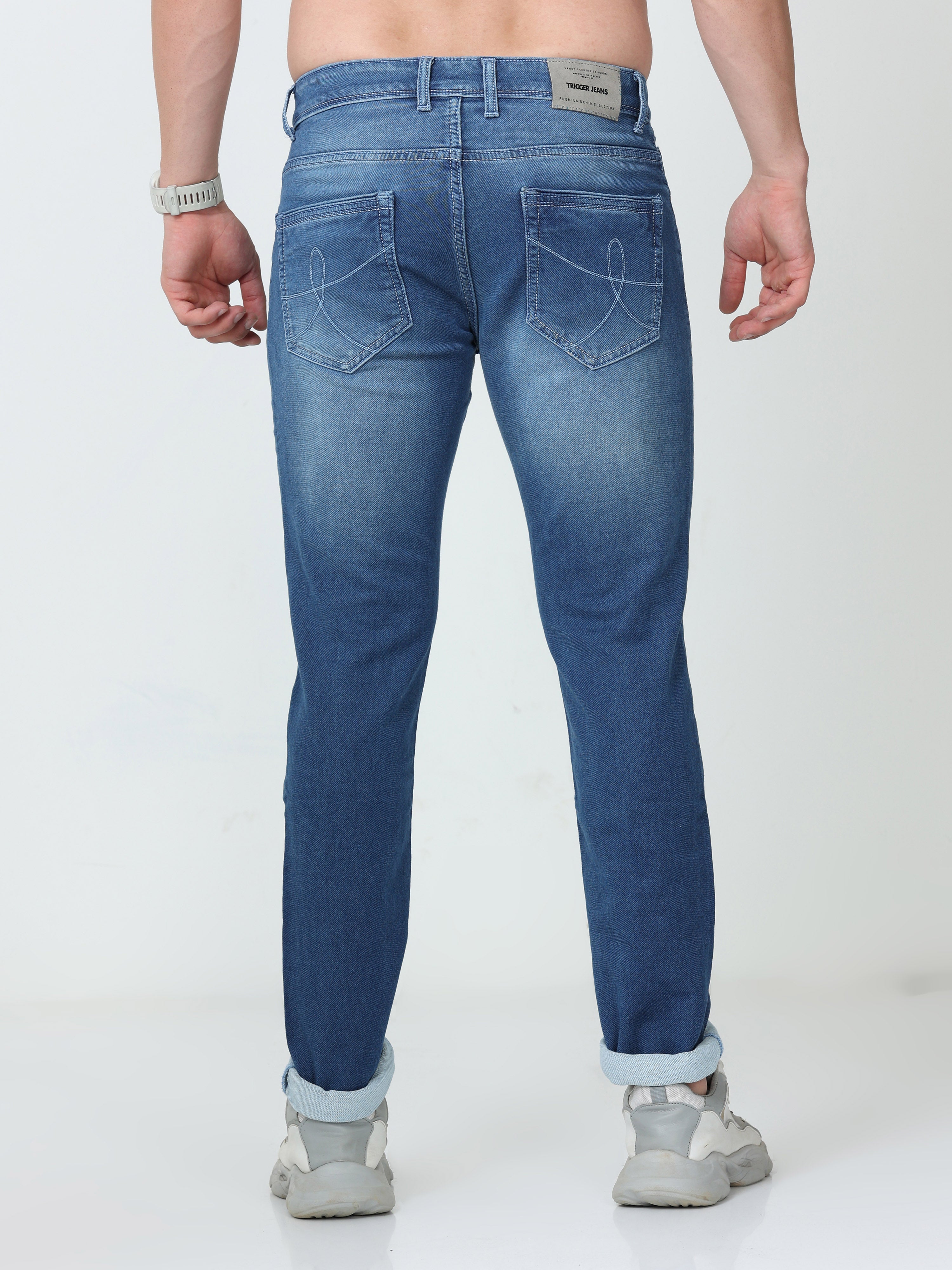 Faded Blue Men Slim Fit Jeans