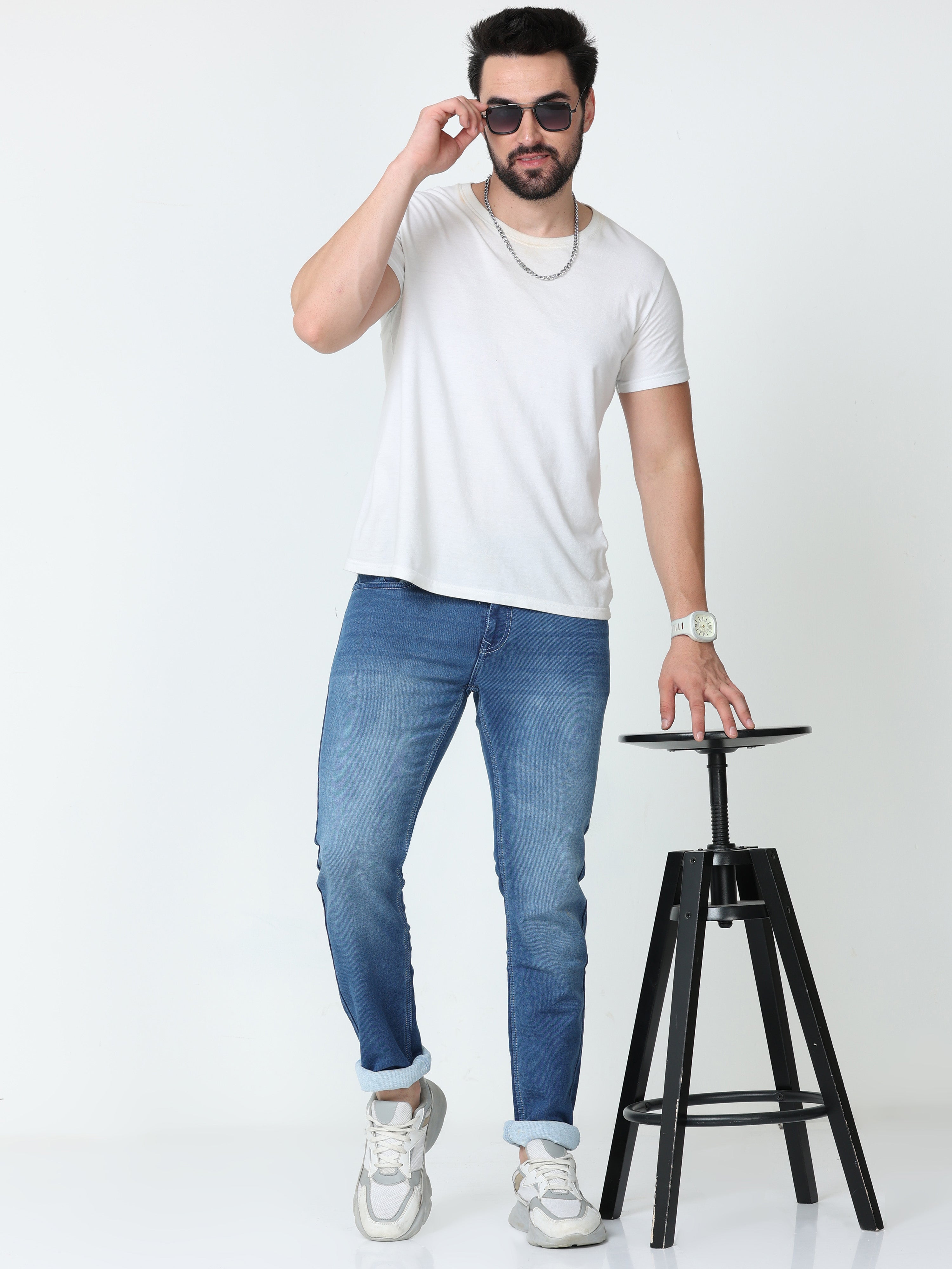 Faded Blue Men Slim Fit Jeans