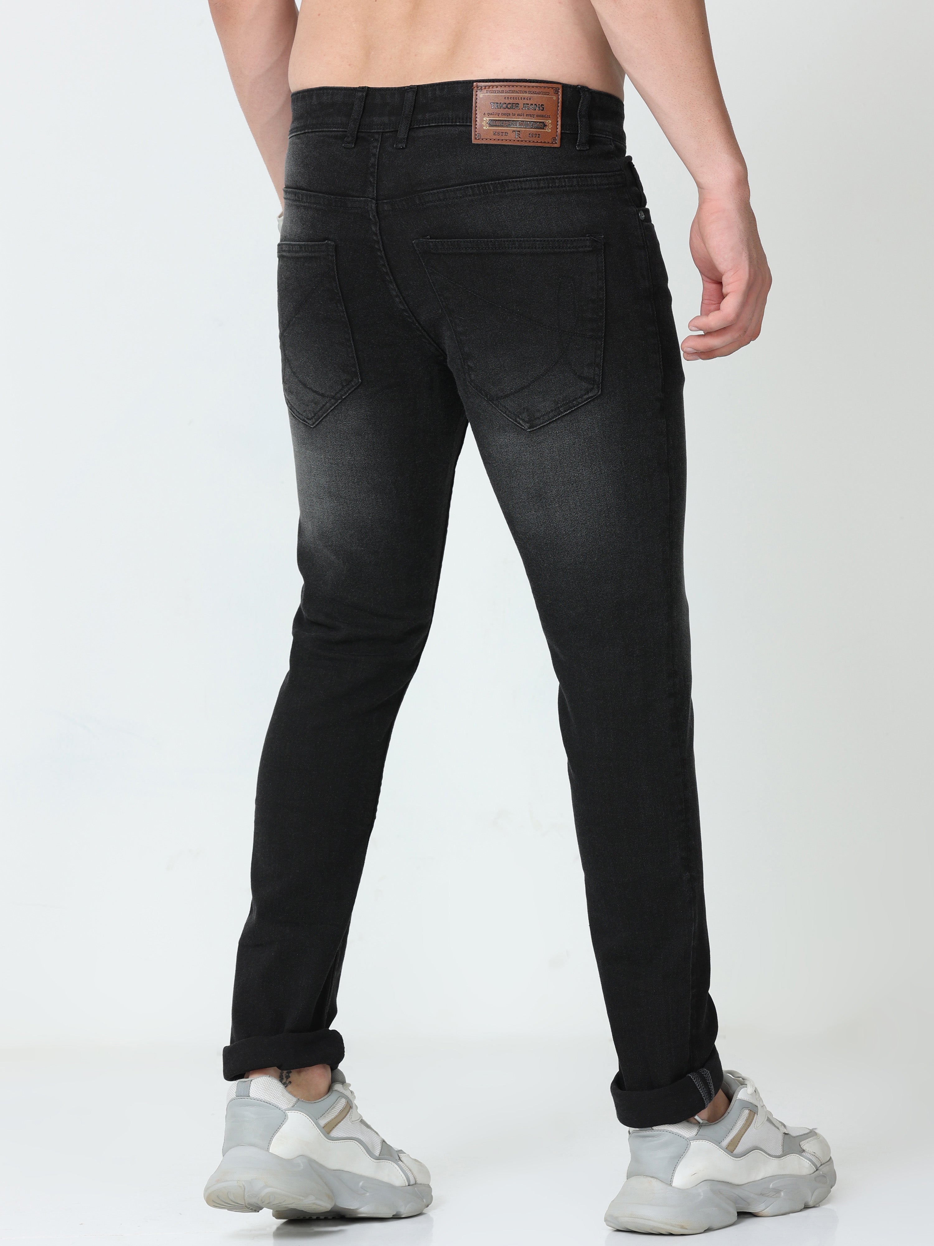Gunmetal Men Slim-Fit Jeans