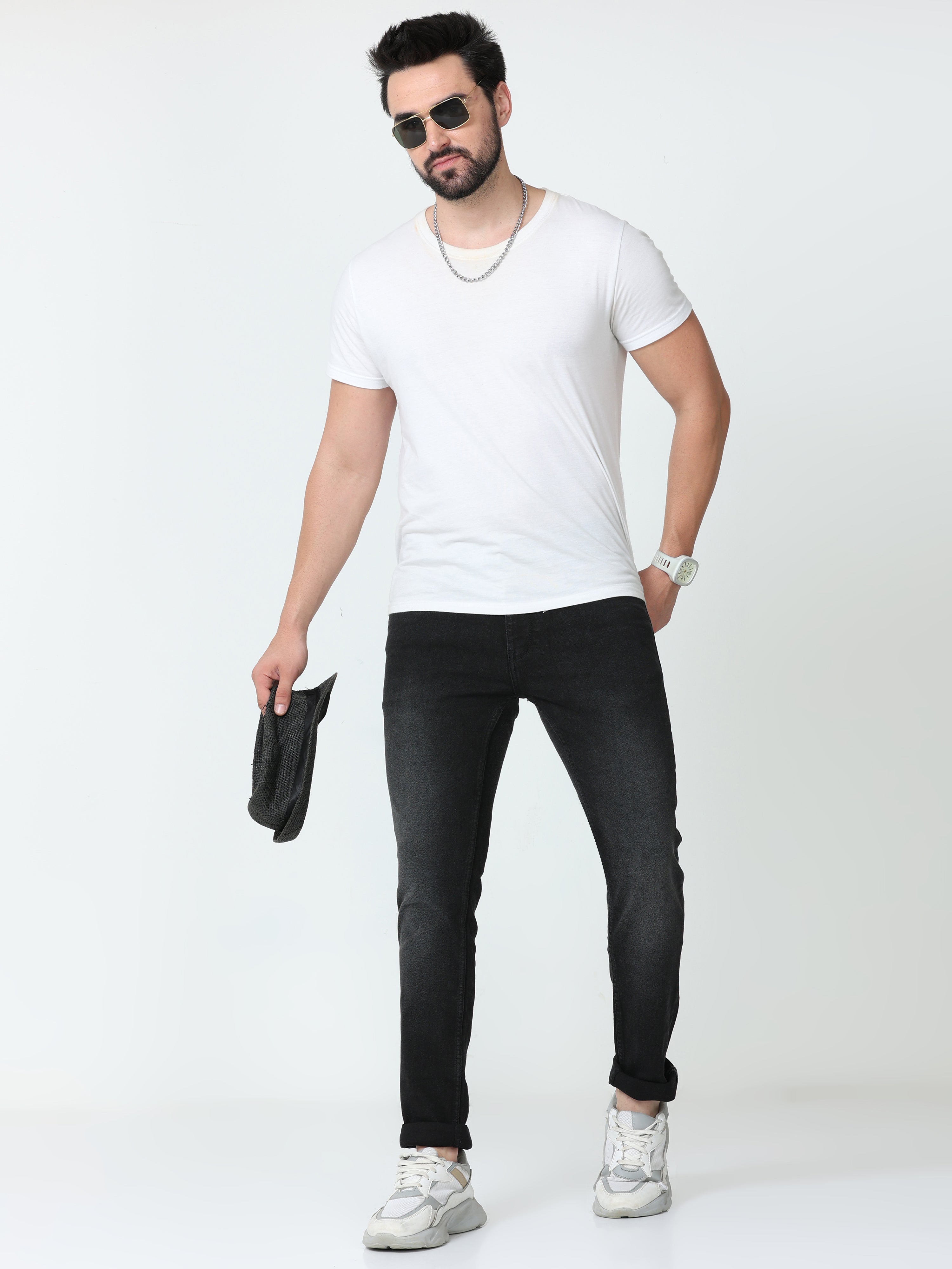 Gunmetal Men Slim-Fit Jeans