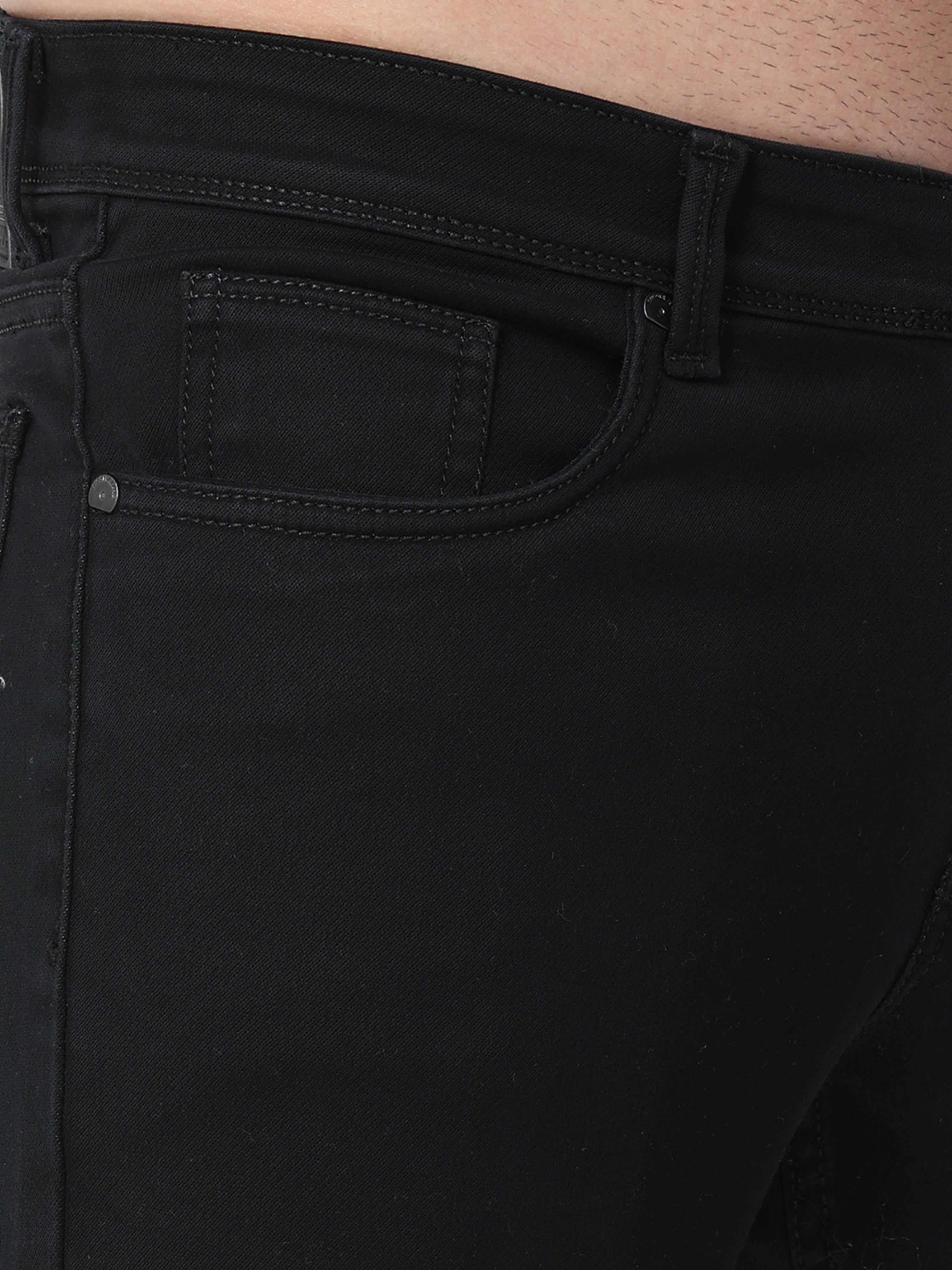 Men Slim Fit  Enzyme Black Jeans