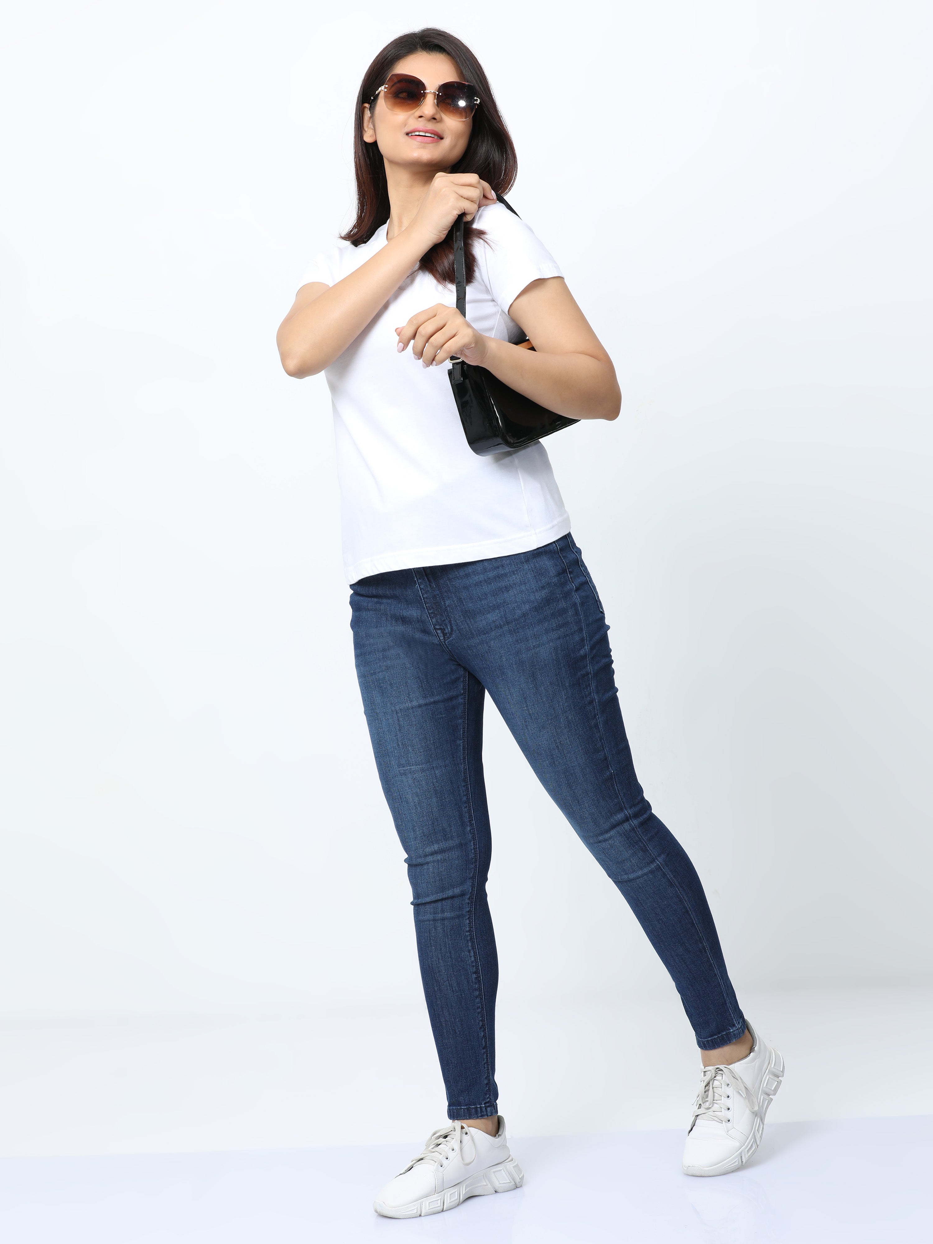 Berry Heavy enzymes womens slim fit jeans