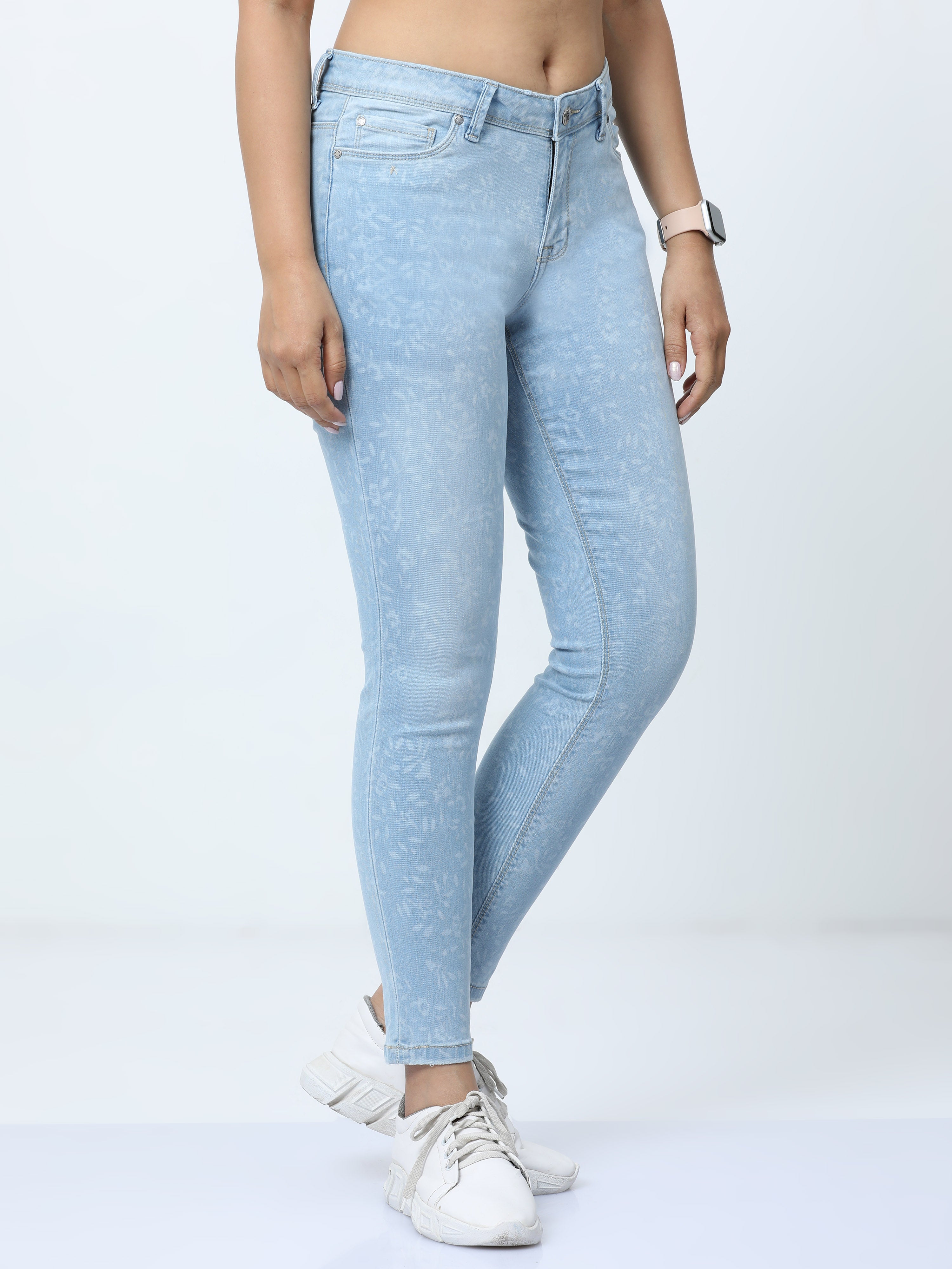 Pantone mild bleach womens slim fit jeans