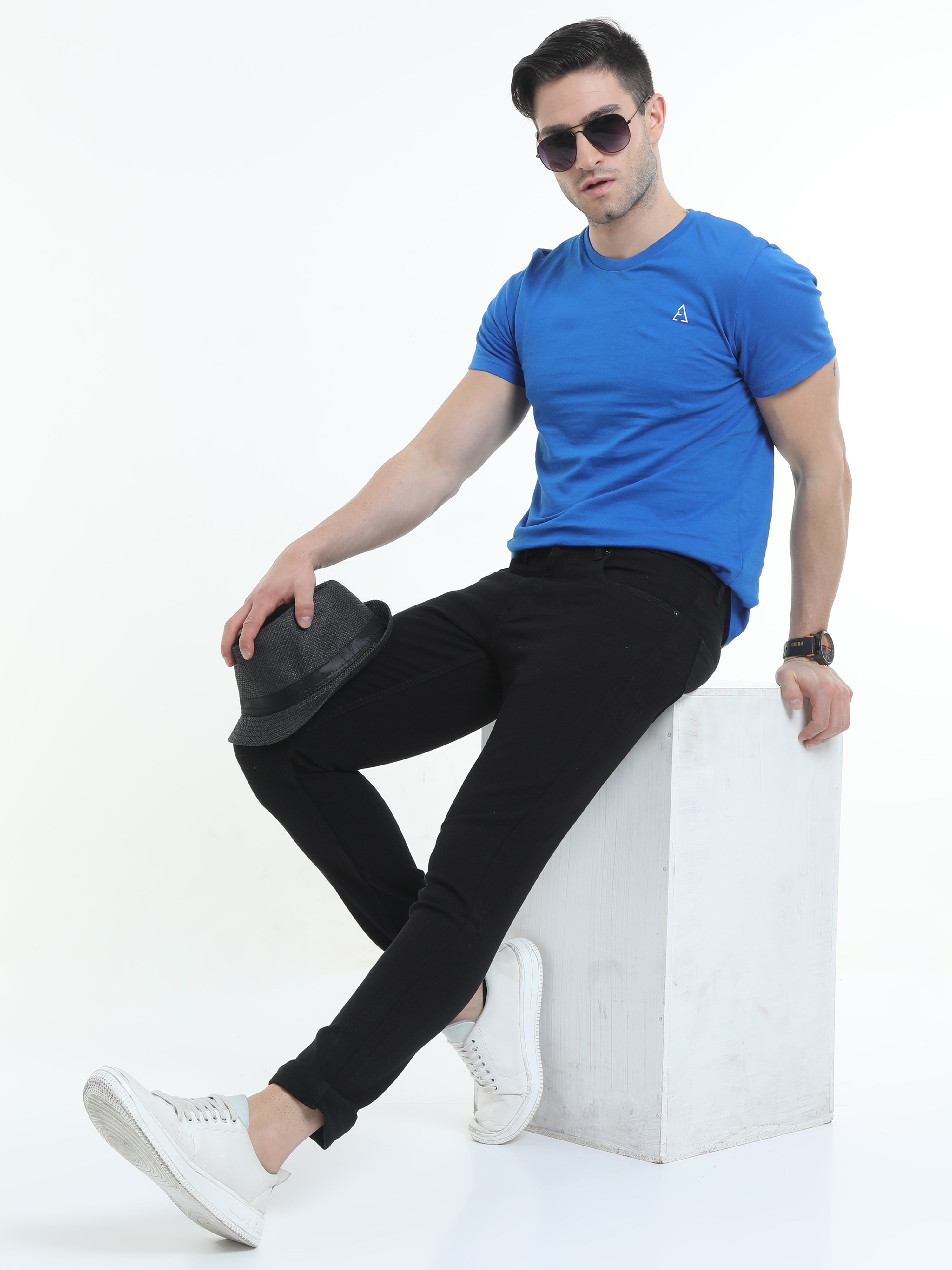 Trigger Onix Black Men Regular Slim-Fit Jeans