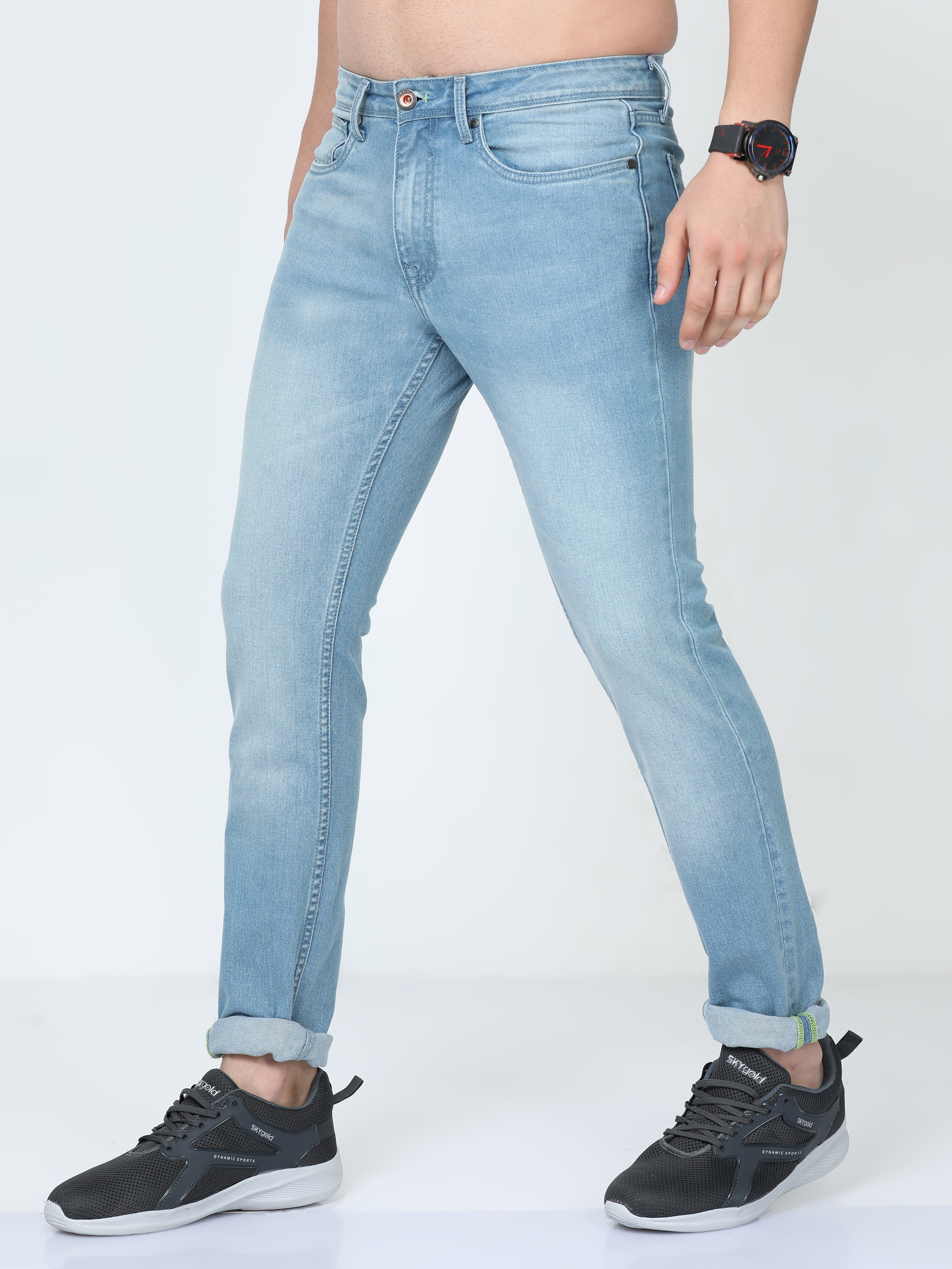Blizzard Blue Men Slim-Fit Jeans