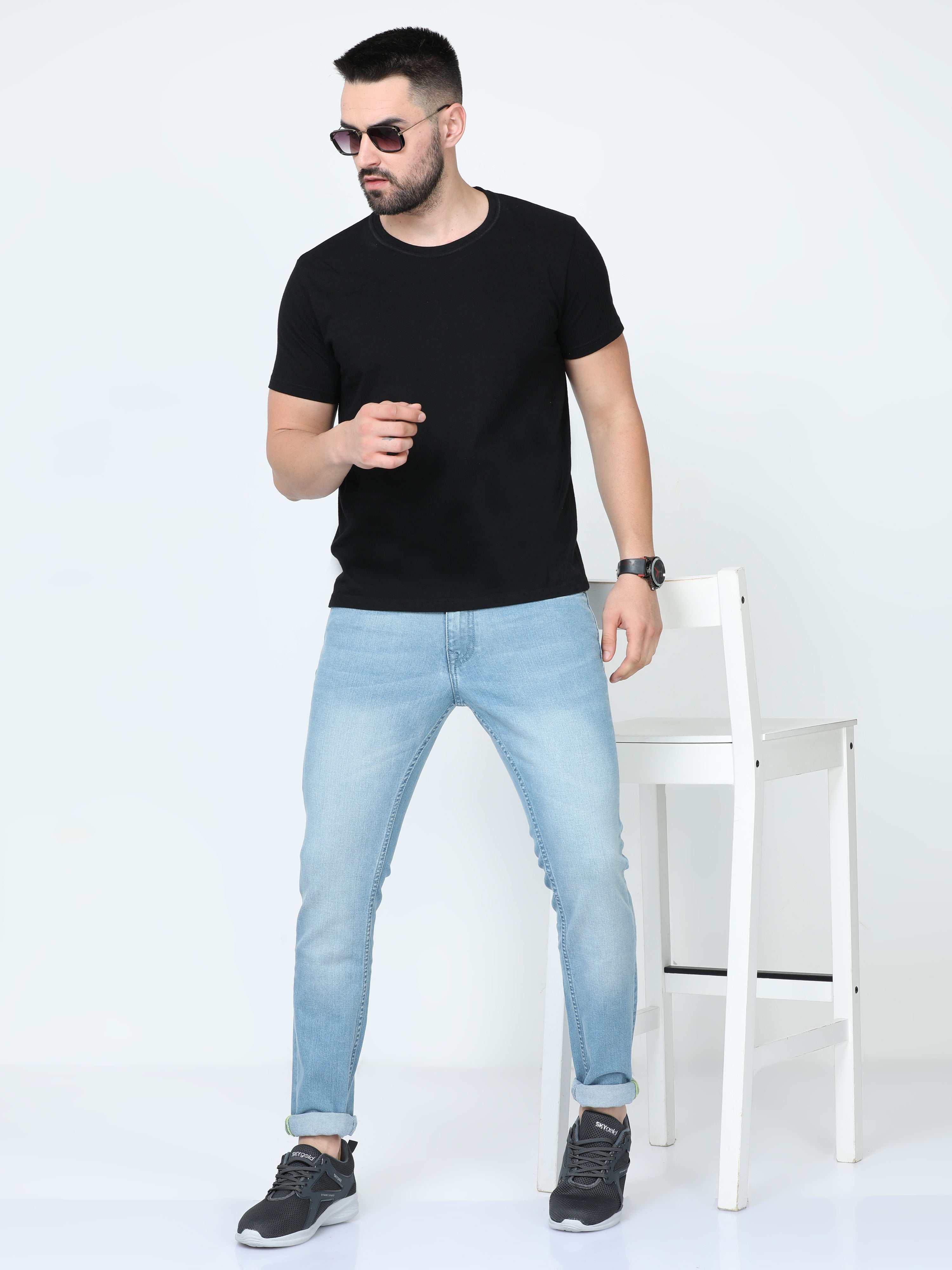 Blizzard Blue Men Slim-Fit Jeans