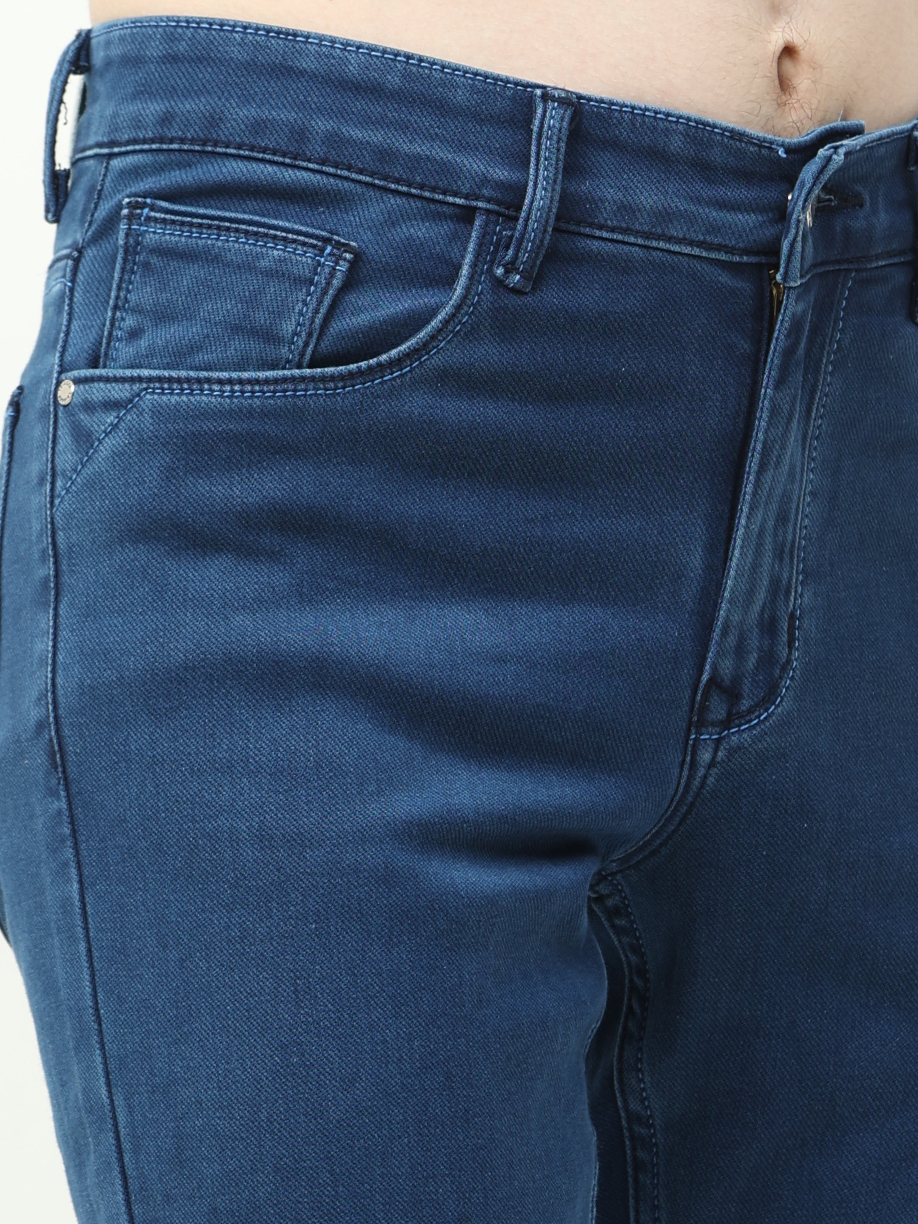 Men Slim Fit Mild Bleach Blue Jean