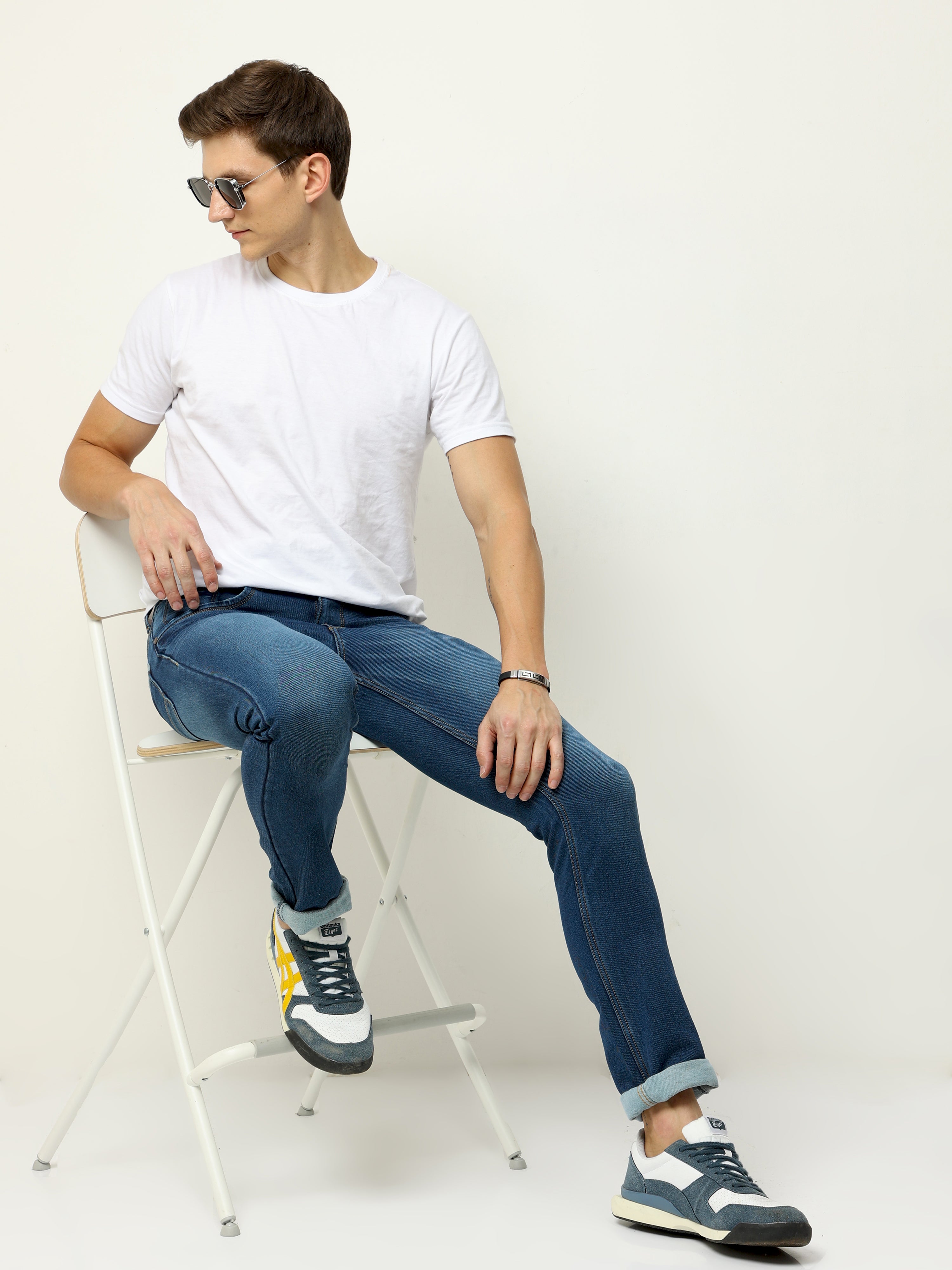 Men Slim Fit Prussian Blue Jean