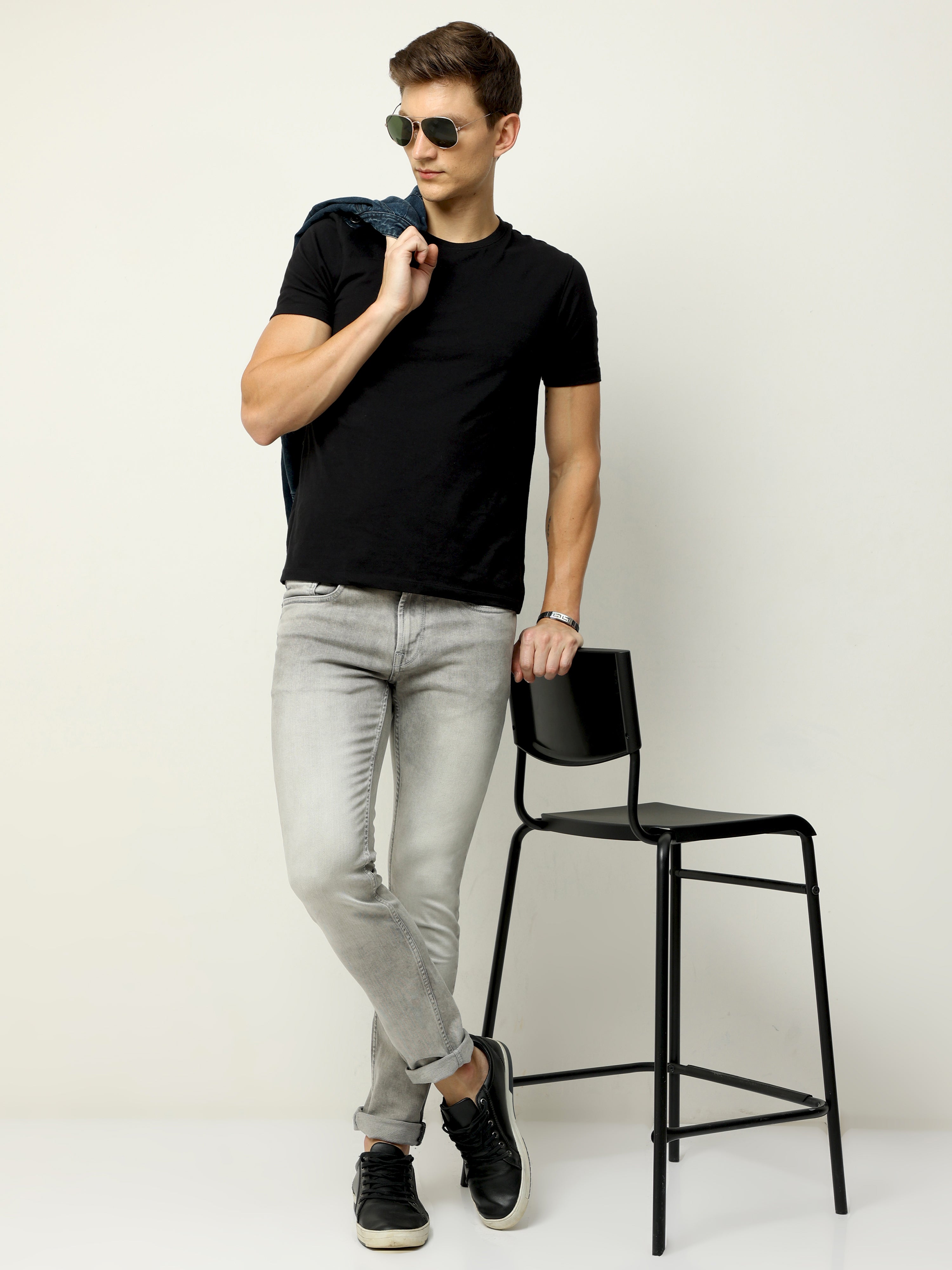 Men Slim Fit Cloudy Grey Jean