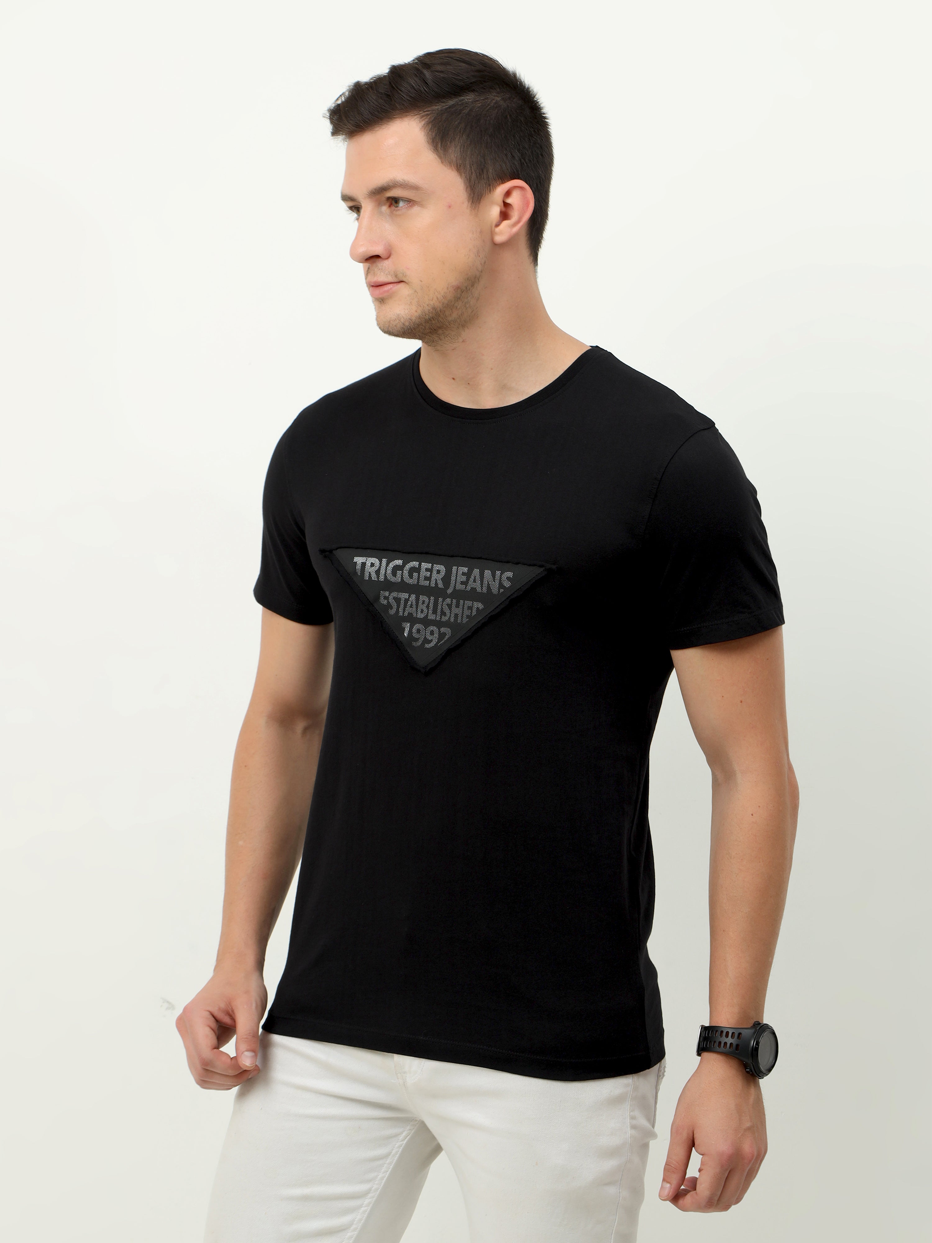 Men Jet Black Round-neck T-shirt