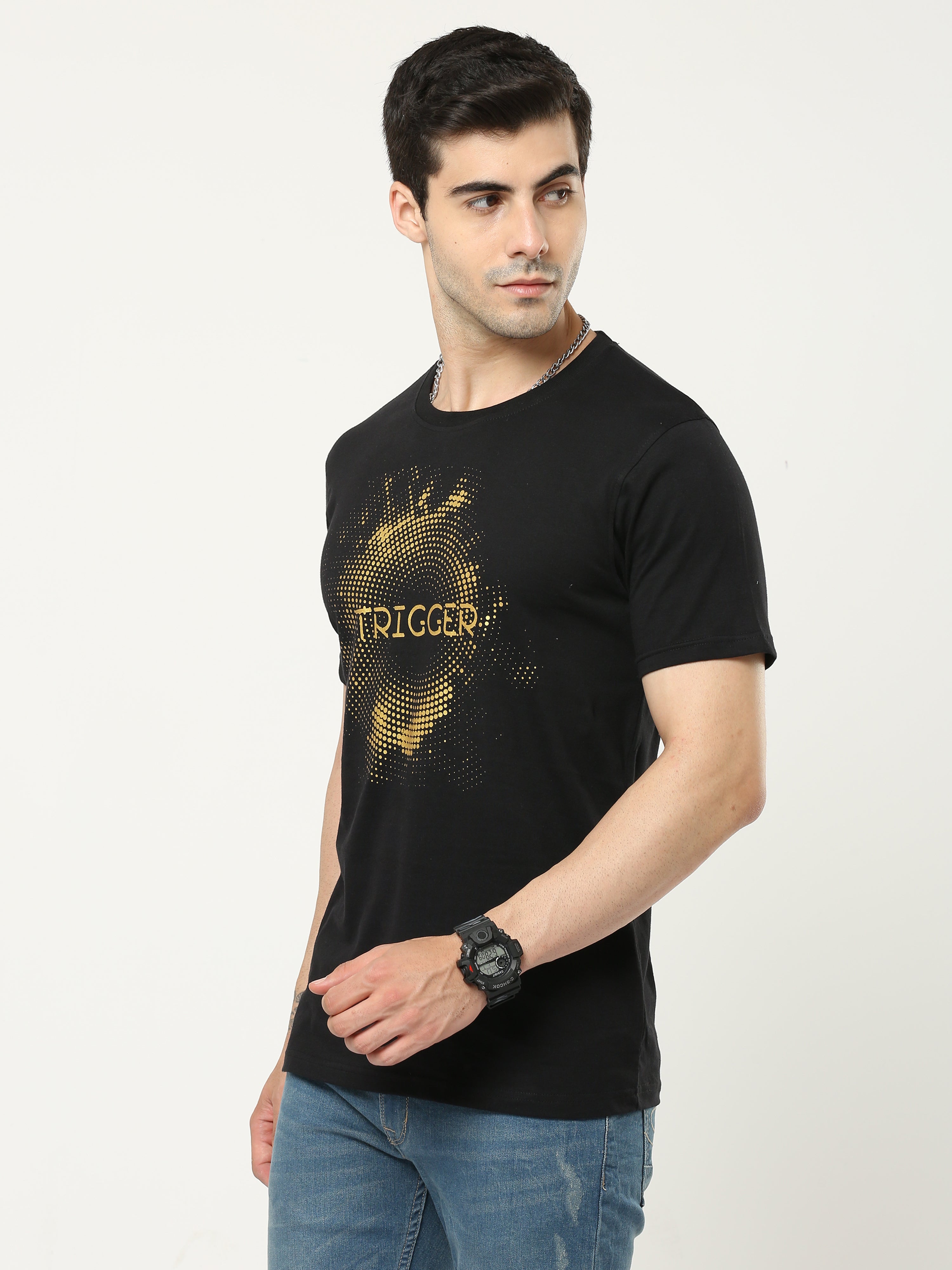 Men BLACK Round-neck T-shirt
