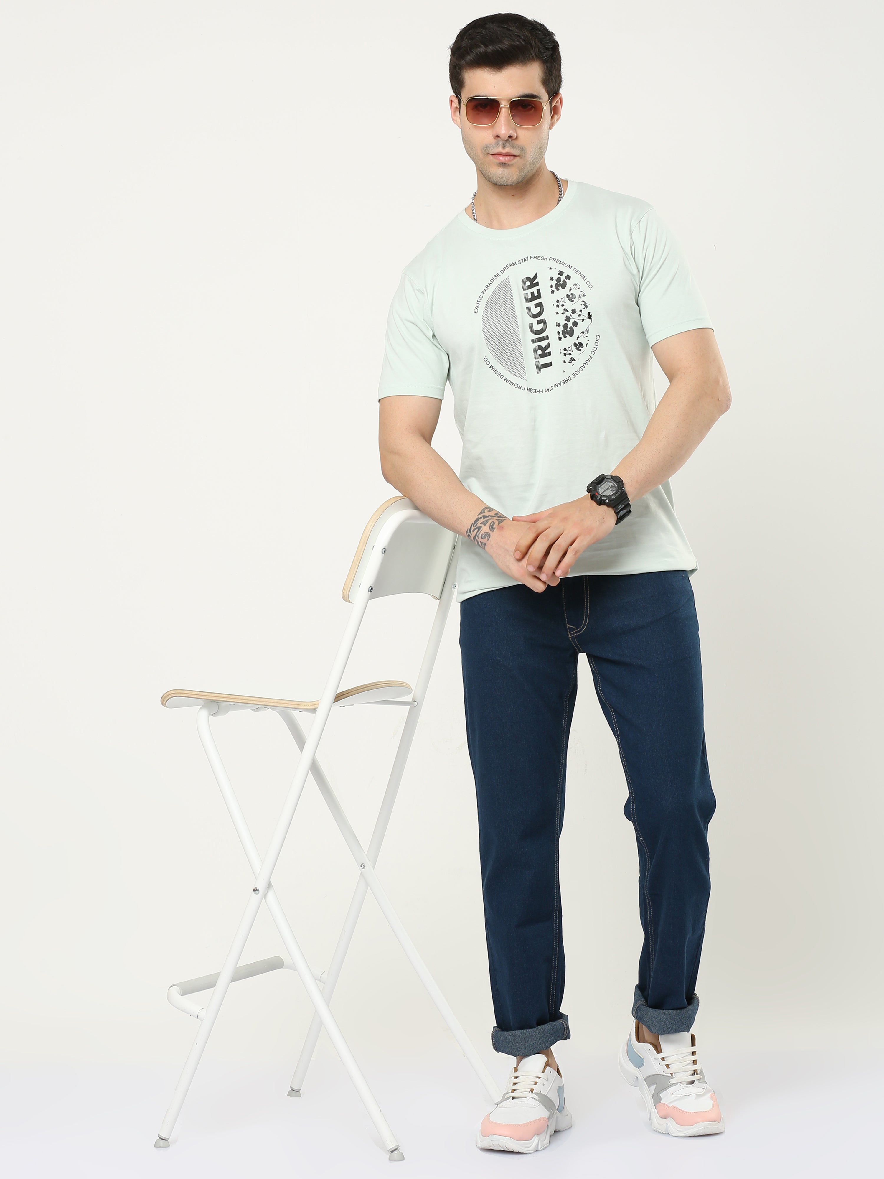 Men Slim Fit Blue Jeans