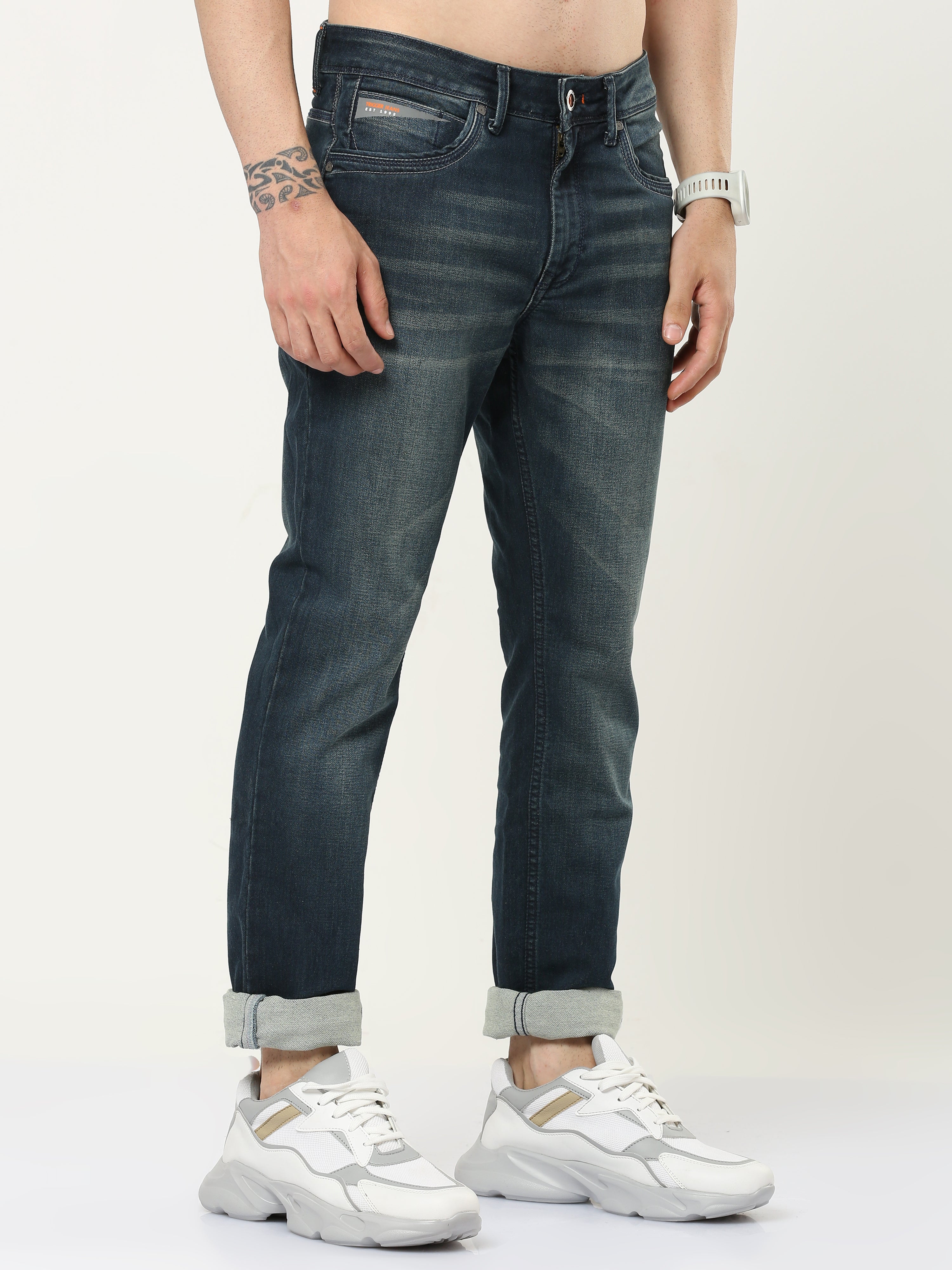 Men Slim-Fit Blue Jeans