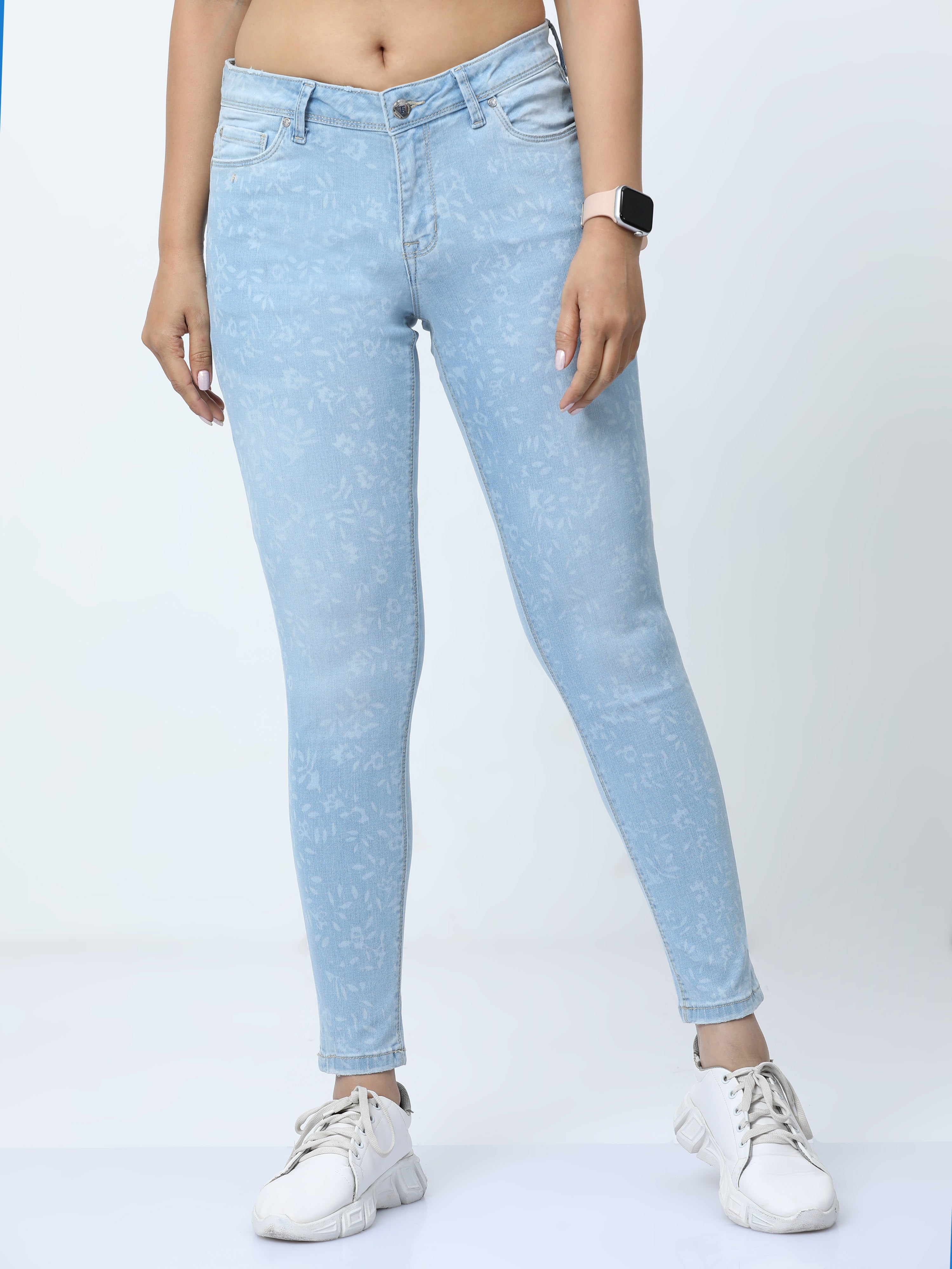 Pantone mild bleach womens slim fit jeans