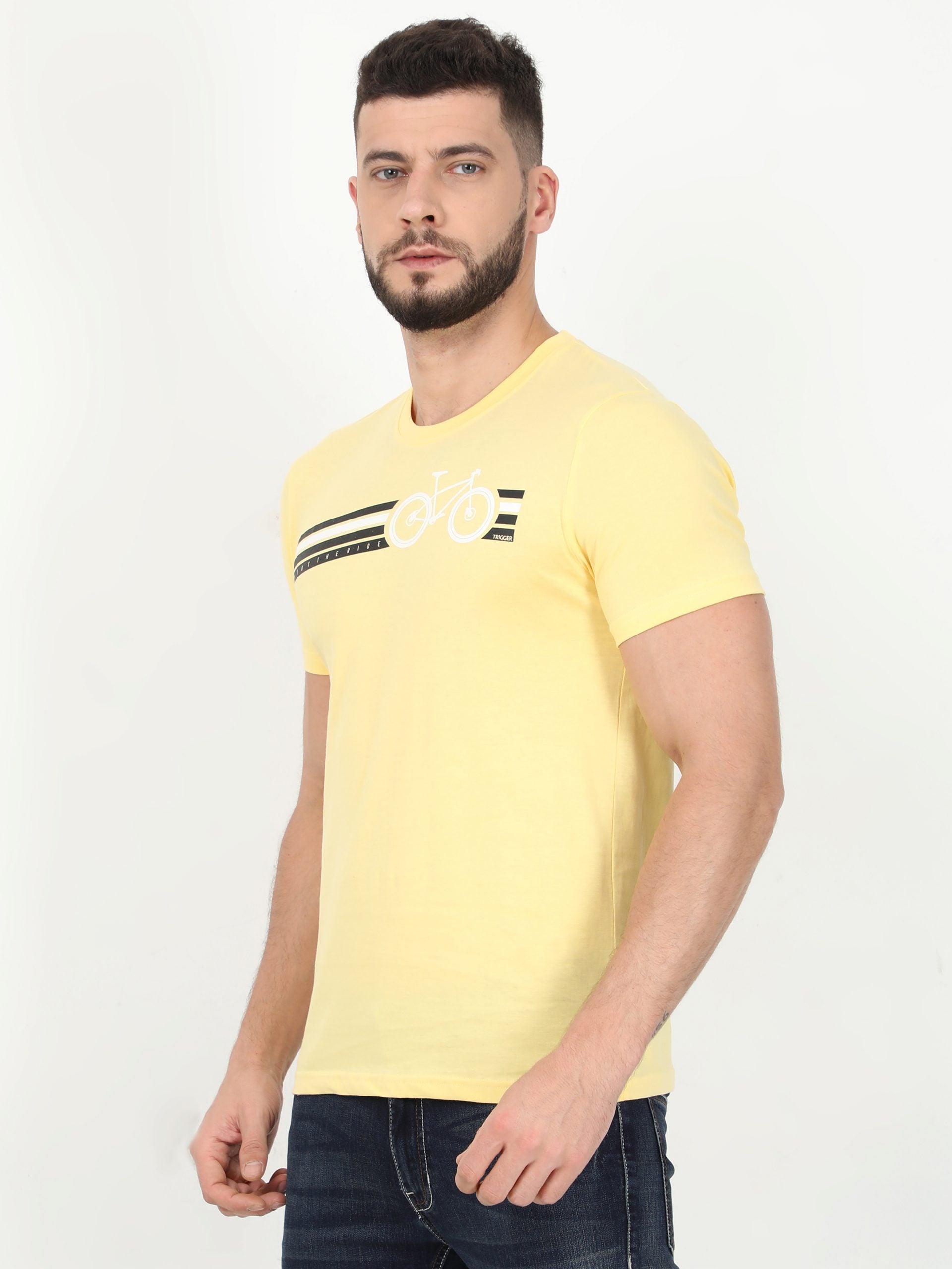 Graphic Round neck Yellow T-shirt